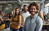 Les métiers du « back office » courtisés par le privé et le public