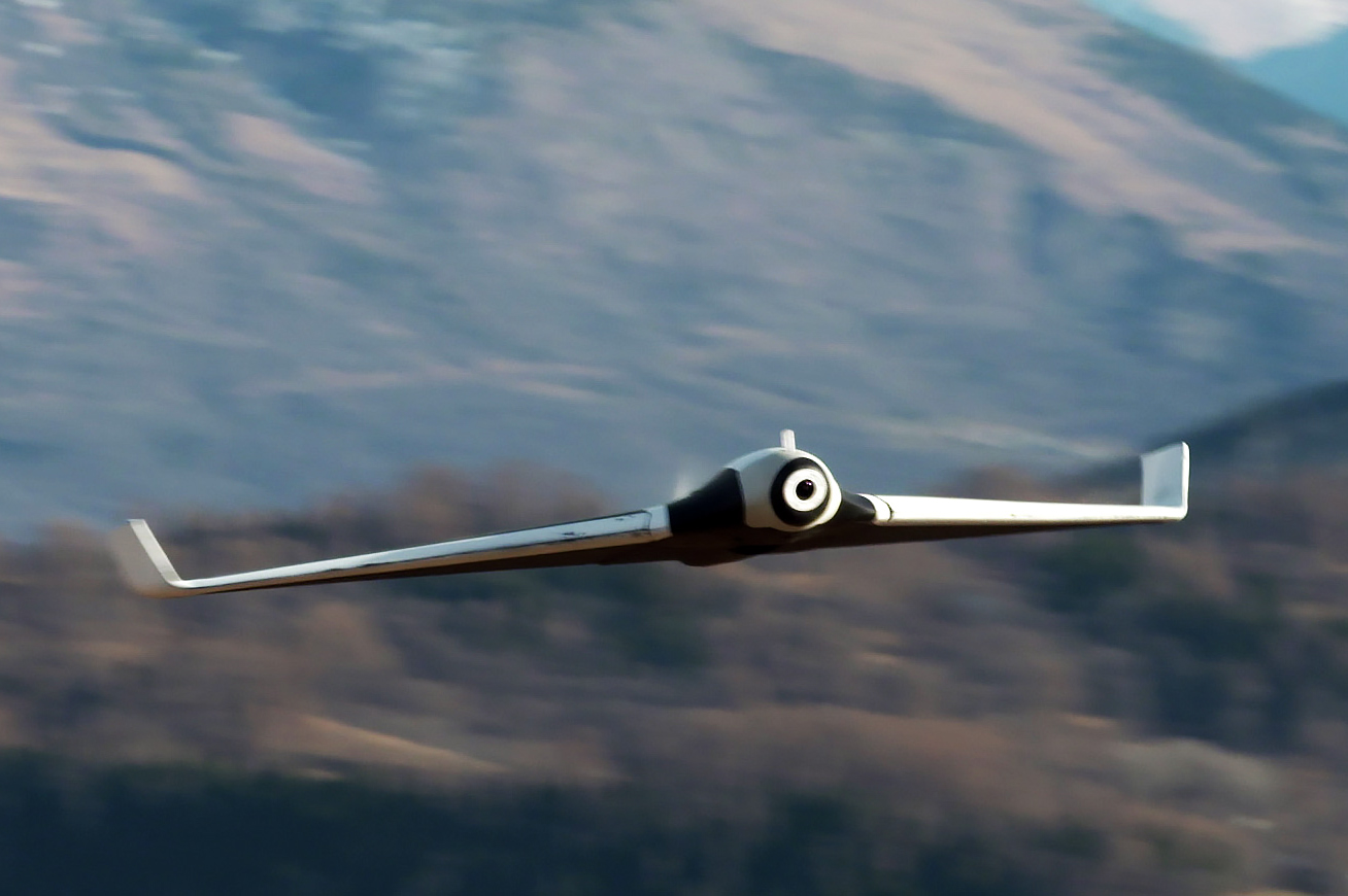 Les Etats Unis Choisissent Le Francais Parrot Pour Developper Des Drones Militaires De Surveillance