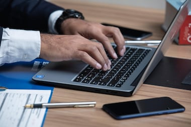 “Il n’y a pas d’IA souveraine sans cloud souverain” : Gino LegalTech s’appuie sur OVHcloud pour héberger sa plateforme de gestion automatisée des contrats