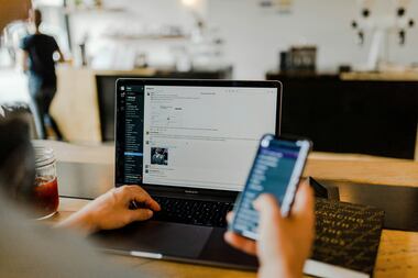 Pourquoi la fin du “tout algorithme” signe le grand retour de l’email