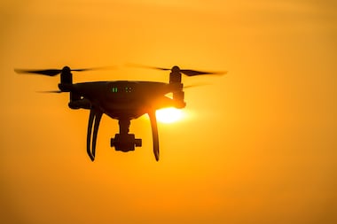 Robots tueurs : Pour la première fois, la mort de soldats par des drones entièrement autonomes a été officiellement confirmée en Ukraine
