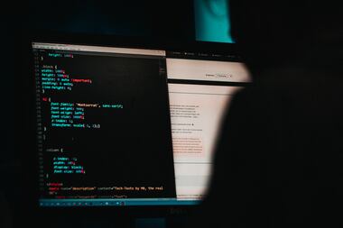Covid-19 : L'UE exhorte les plateformes en ligne à lutter contre les escroqueries