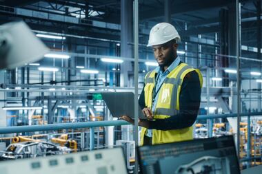 Réduire les coûts des achats industriels : comment la data et l’automatisation changent la donne